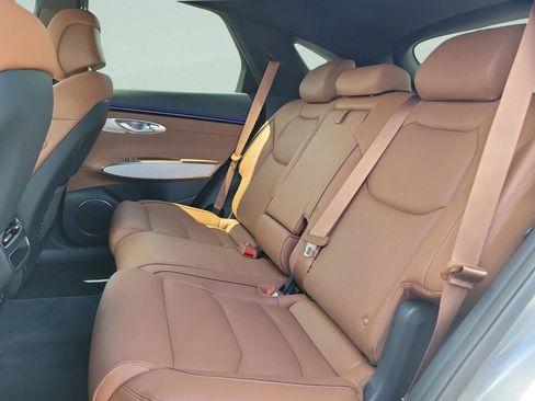 New 2026 Genesis GV70 2.5T Advanced AWD/4WD image 26