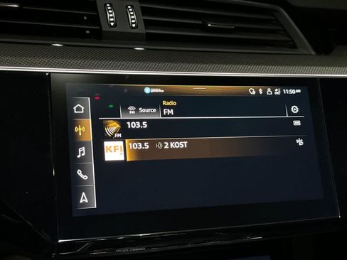 Certified 2023 Audi e-tron S Premium Plus AWD/4WD image 18