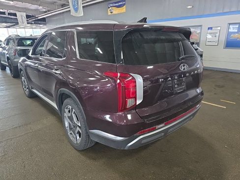 Used 2024 Hyundai Palisade Limited FWD image 4