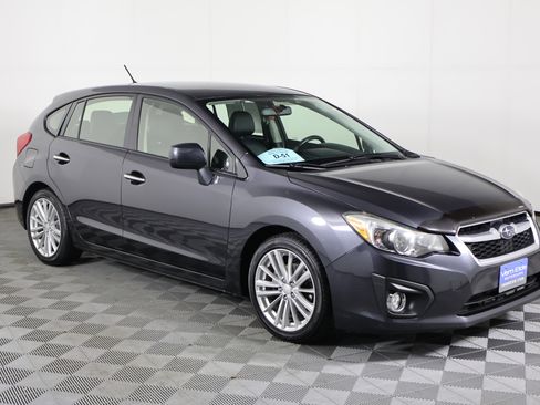 Used 2014 Subaru Impreza 2.0i Limited image 4