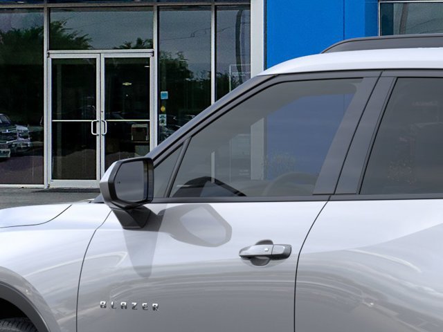 New 2026 Chevrolet Blazer LT w/ Convenience Package FWD image 12