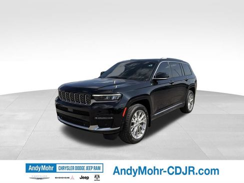 Used 2021 Jeep Grand Cherokee L Summit w/ Advanced Protech Group IV AWD/4WD image 3