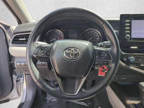 Used 2023 Toyota Camry SE FWD image 16