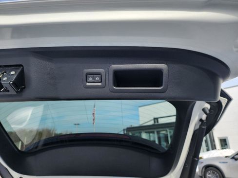 Certified 2023 MAZDA CX-30 AWD 2.5 S w/ Premium Package image 18