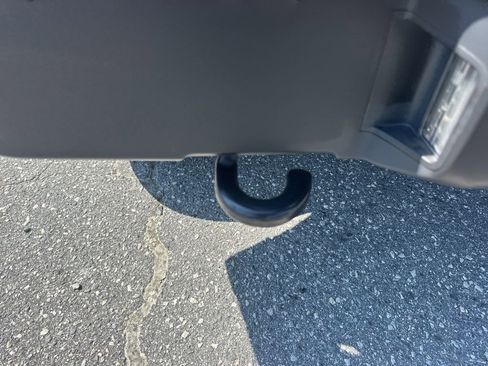 Used 2018 Jeep Wrangler Unlimited Sahara image 28