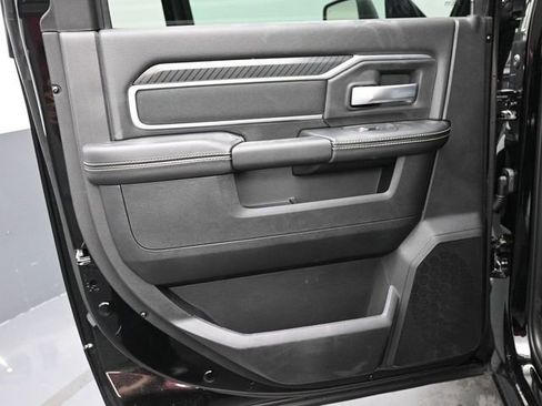 New 2026 RAM 2500 Big Horn AWD/4WD image 14