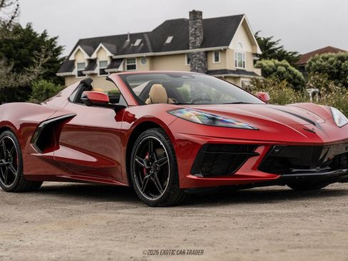 Used 2025 Chevrolet Corvette Stingray Premium Conv w/ 3LT RWD image 12