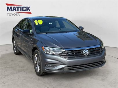 Used 2019 Volkswagen Jetta R-Line