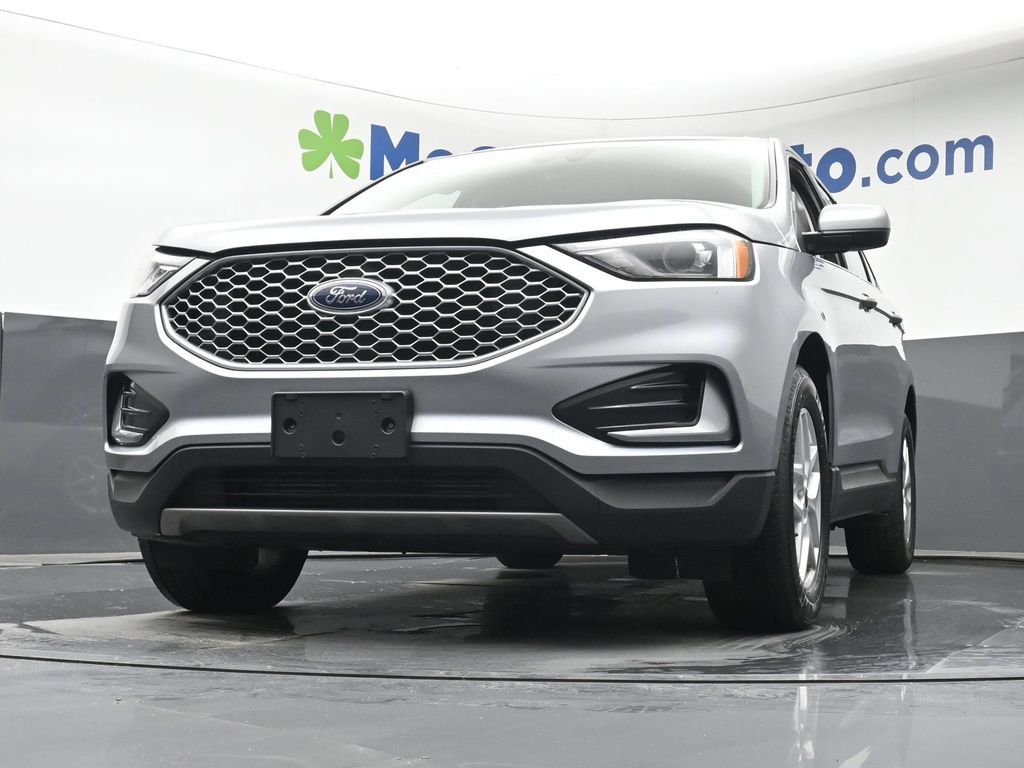 Used 2024 Ford Edge SEL AWD/4WD image 7