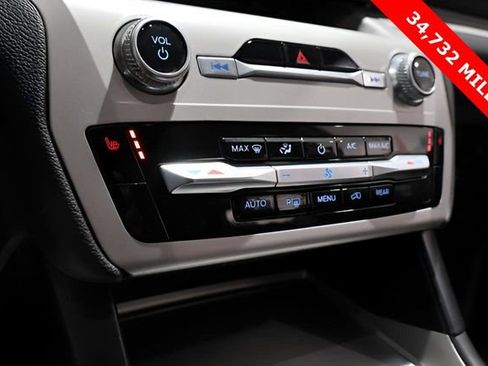 Used 2023 Ford Explorer XLT image 21