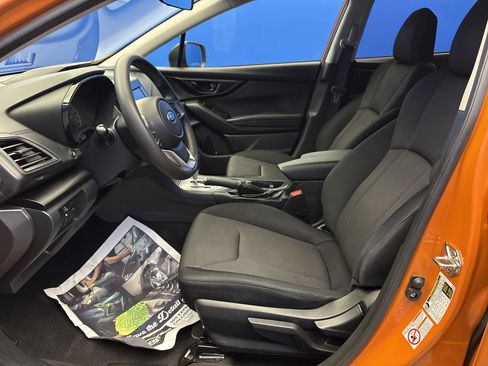 Used 2018 Subaru Crosstrek 2.0i AWD/4WD image 12