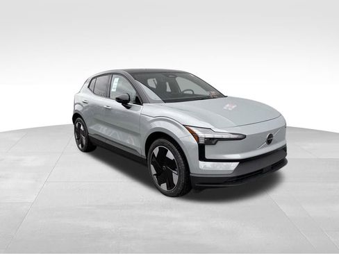 New 2026 Volvo EX30 Plus w/ Climate Package AWD/4WD image 7