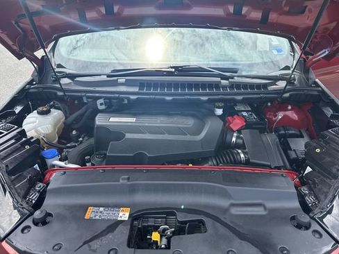 Certified 2019 Ford Edge ST w/ Equipment Group 401A AWD/4WD image 26