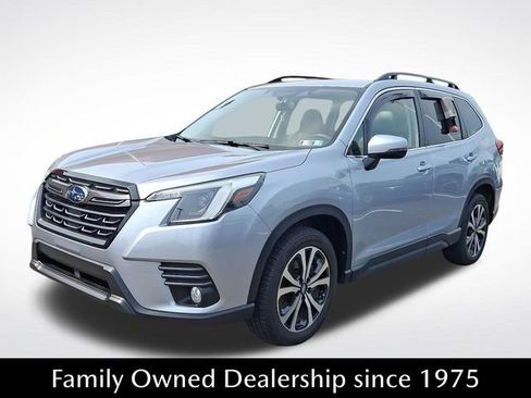 Used 2022 Subaru Forester Limited AWD/4WD image 3
