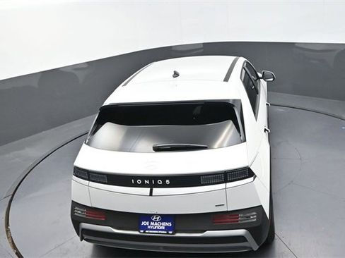 New 2025 Hyundai Ioniq 5 SE image 27