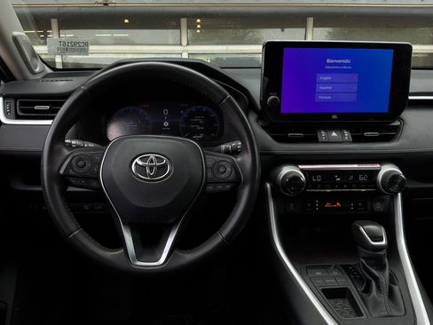 Used 2024 Toyota RAV4 Limited FWD image 14
