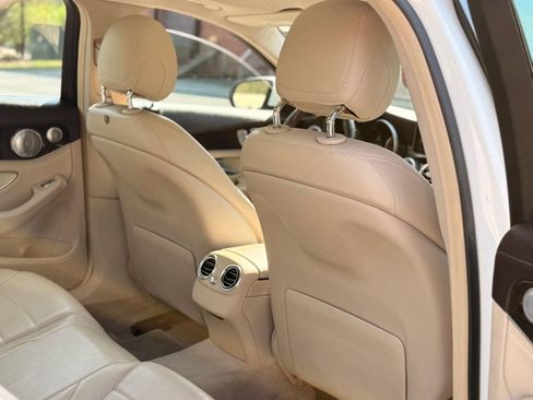 Used 2015 Mercedes-Benz C 300 4MATIC Sedan image 27