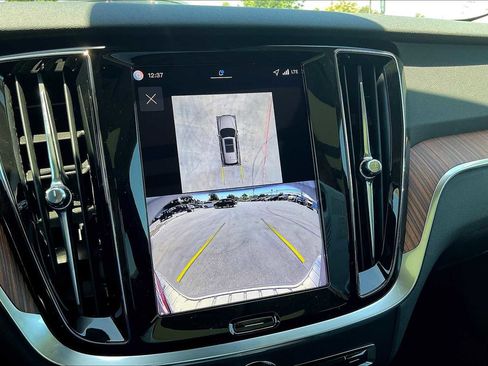 New 2026 Volvo V60 B5 Cross Country Plus w/ Climate Package image 20