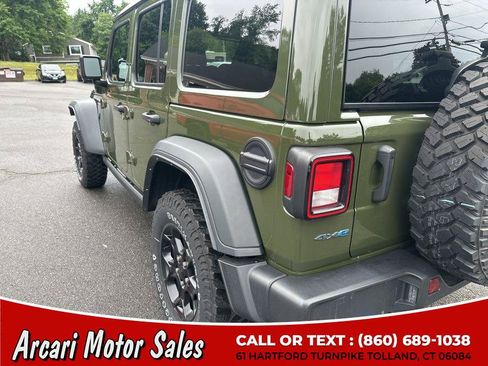 Used 2023 Jeep Wrangler Unlimited w/ Sun & Screen Package AWD/4WD image 12
