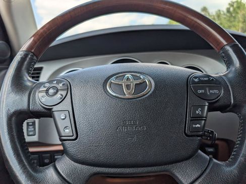 Used 2013 Toyota Sequoia Platinum RWD image 14