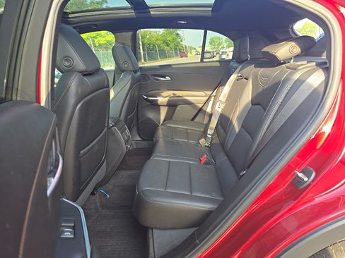 Used 2021 Cadillac XT4 Sport w/ Sun And Sound Package AWD/4WD image 9