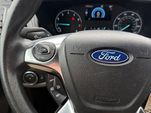 Used 2022 Ford Transit Connect XL FWD image 15