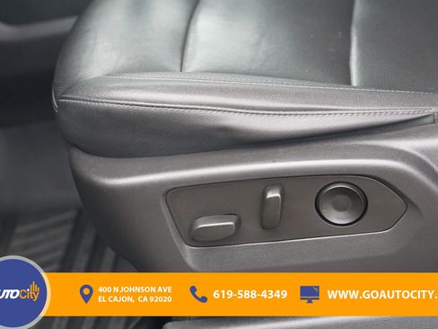 Used 2022 GMC Sierra 1500 SLT w/ SLT Premium Plus Package image 18