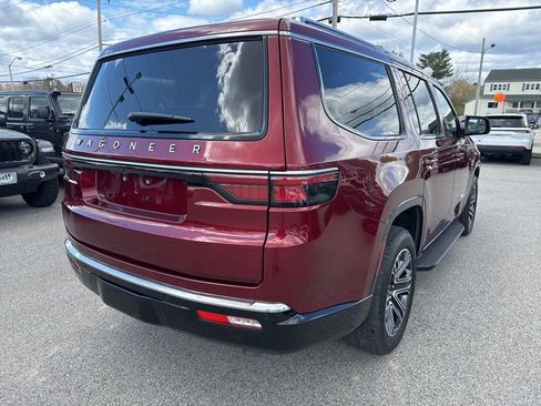 Certified 2024 Jeep Wagoneer 4WD w/ Premium Group I image 5