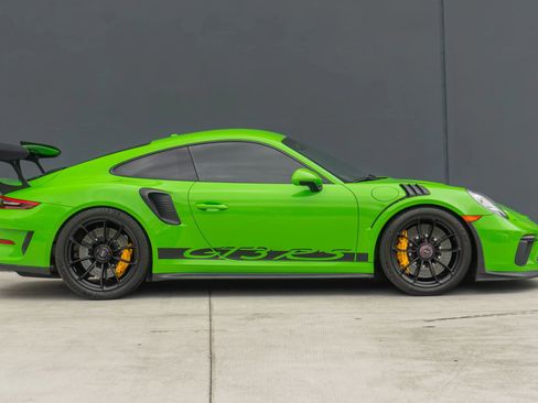 Used 2019 Porsche 911 GT3 RS RWD image 6