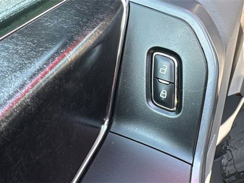 Certified 2021 Ford F150 XLT w/ Equipment Group 302A High image 10