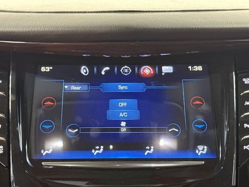 Used 2020 Cadillac Escalade Luxury w/ Escalade Sport Edition image 30