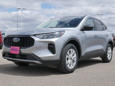 Used 2024 Ford Escape Active AWD/4WD image 14