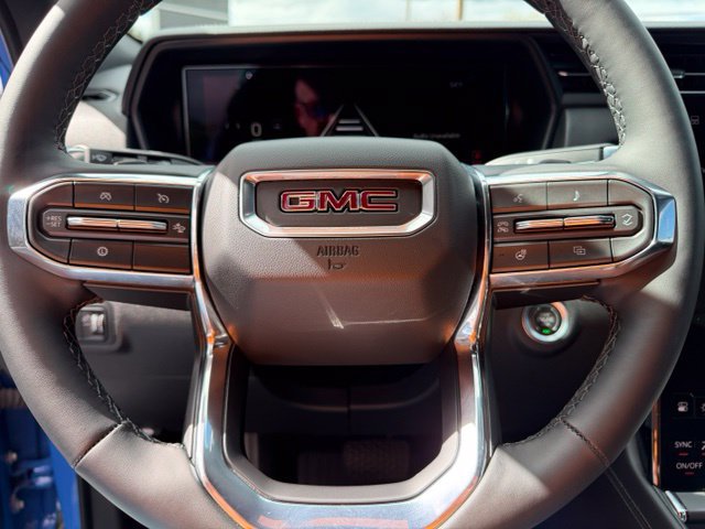 Used 2025 GMC Terrain Elevation w/ Elevation Premium Package AWD/4WD image 26