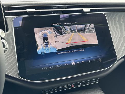 Certified 2025 Mercedes-Benz E 350 4MATIC Sedan image 22