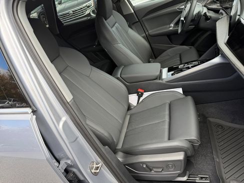 New 2025 Audi Q5 Prestige image 28