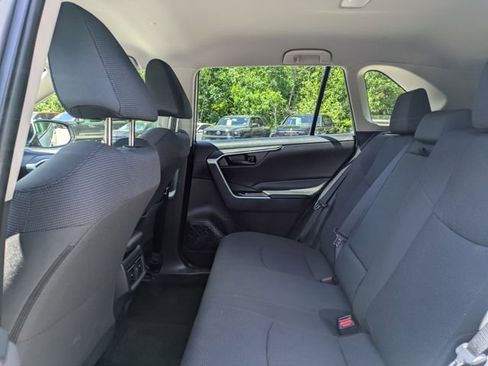 Certified 2025 Toyota RAV4 LE AWD/4WD image 19