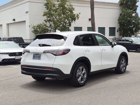 New 2027 Honda HR-V LX image 11