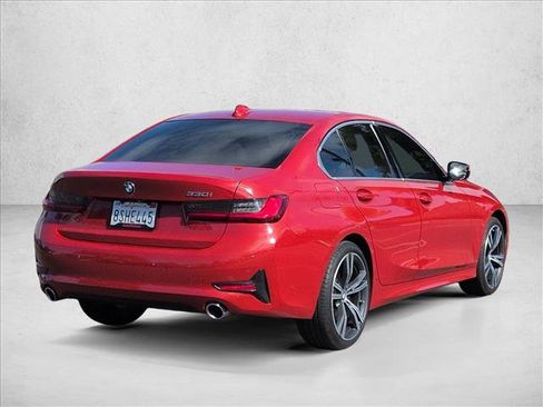 Used 2020 BMW 330i Sedan w/ Premium Package image 5