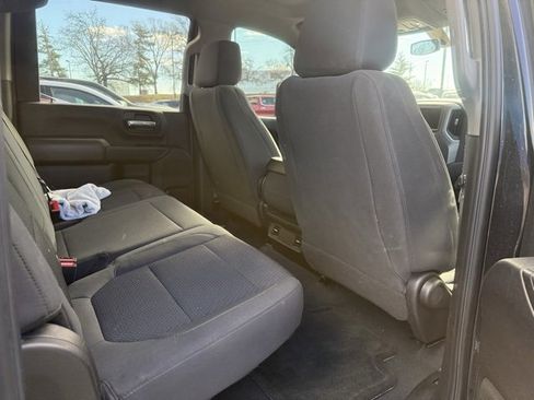 Used 2022 Chevrolet Silverado 2500 Custom w/ Gooseneck/5TH Wheel Package image 9