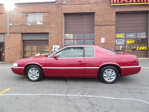 Used 2002 Cadillac Eldorado ESC w/ Preffered Equipment Group image 2