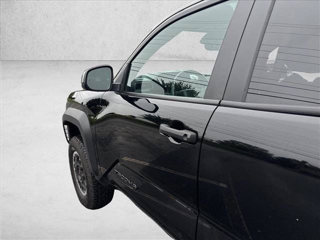 Used 2024 Toyota Tacoma TRD Off-Road AWD/4WD image 26