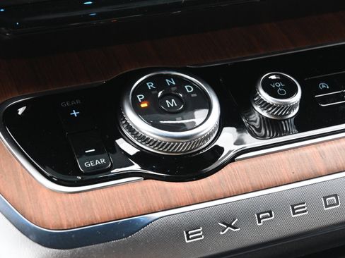 New 2026 Ford Expedition King Ranch image 27