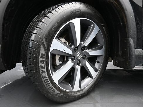 Certified 2023 Honda Pilot Elite image 43