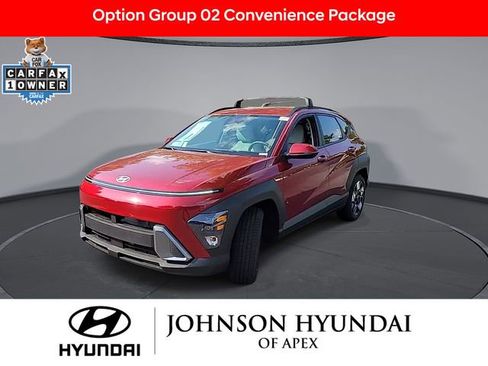 Used 2024 Hyundai Kona SEL w/ Convenience Package FWD image 3