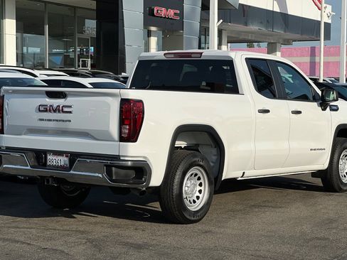 Used 2026 GMC Sierra 1500 Pro w/ Pro Value Package RWD image 4
