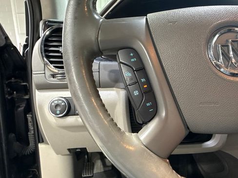 Used 2015 Buick Enclave Leather FWD image 13