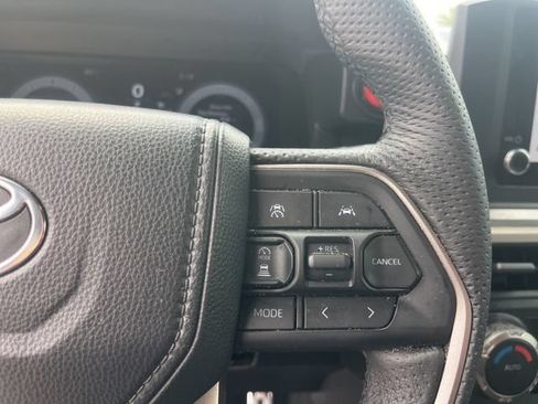 Used 2024 Toyota Tacoma TRD Sport RWD image 17