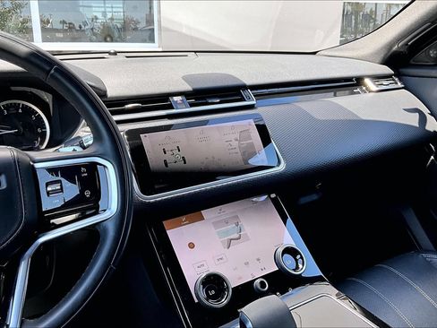 Used 2022 Land Rover Range Rover Velar R-Dynamic S AWD/4WD image 6