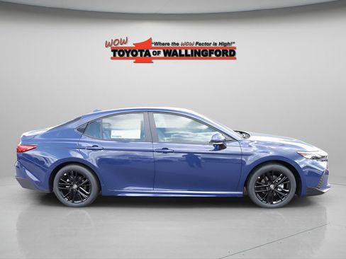 New 2026 Toyota Camry SE w/ Convenience Package FWD image 4