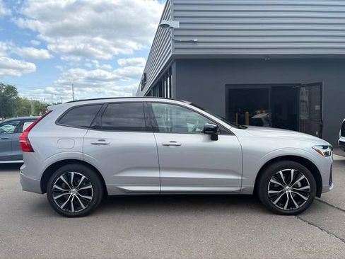 Used 2024 Volvo XC60 B5 Plus w/ Climate Package AWD/4WD image 2
